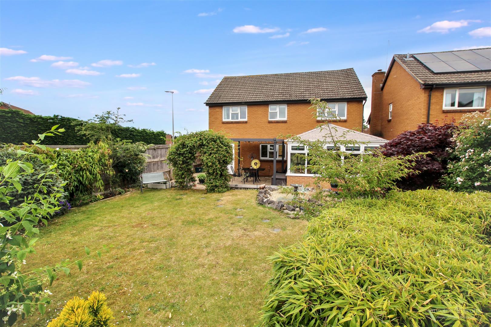 Goodliffe Gardens, Tilehurst, Reading
